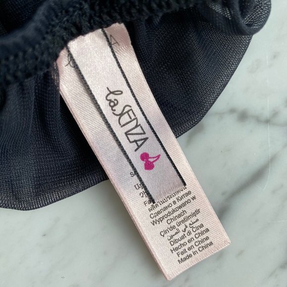 LA SENZA - SHEER LACE AND MESH LINGERIE TOP - Picture 4 of 6